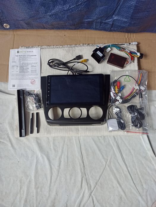 Navigatie Dedicata Bmw Seria 1 E82/E88/E81/E87 (2004-2012),