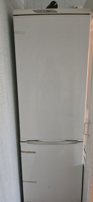 Продам холодильник
