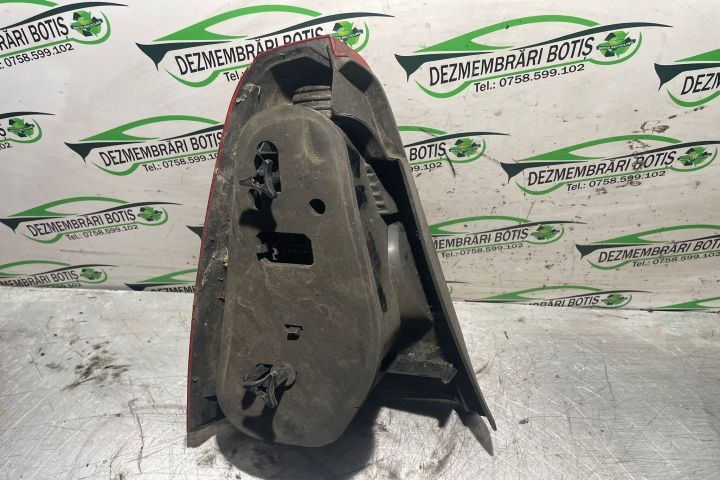 Calculator motor ECU 8200483732 Dacia Logan prima generatie