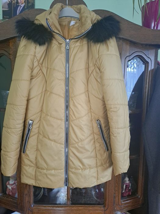 Haină fâs  cu gluga detasabila