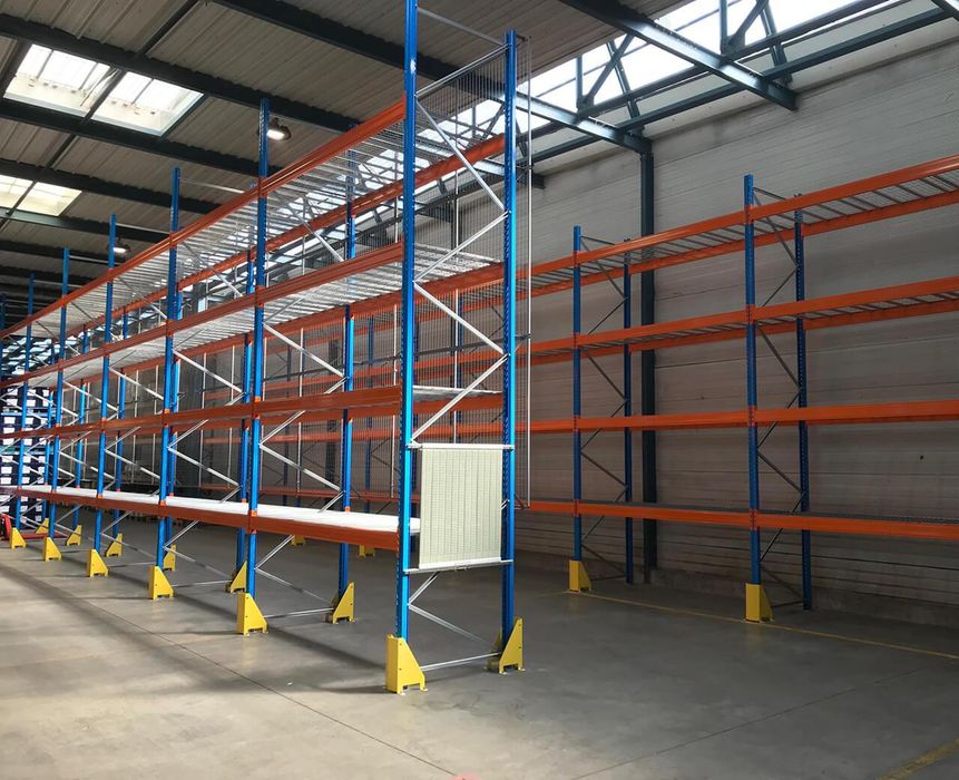 Rafturi metalice profesionale