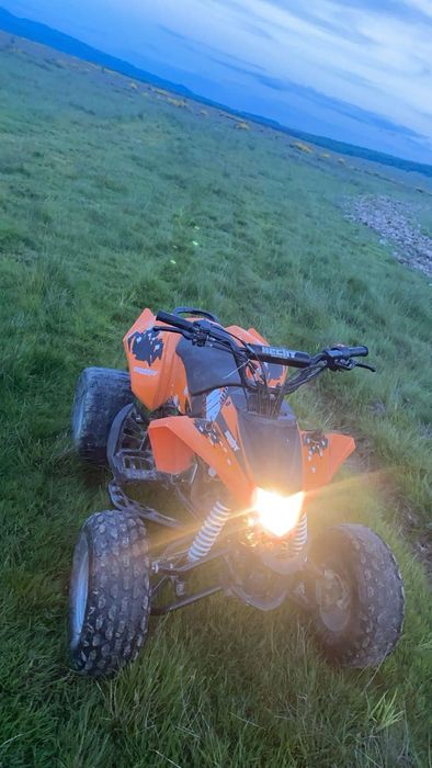 Vând atv de 125cc