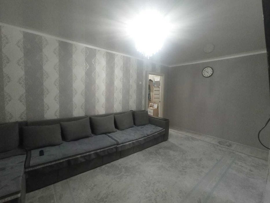 Отличная 4 комнатная квартира