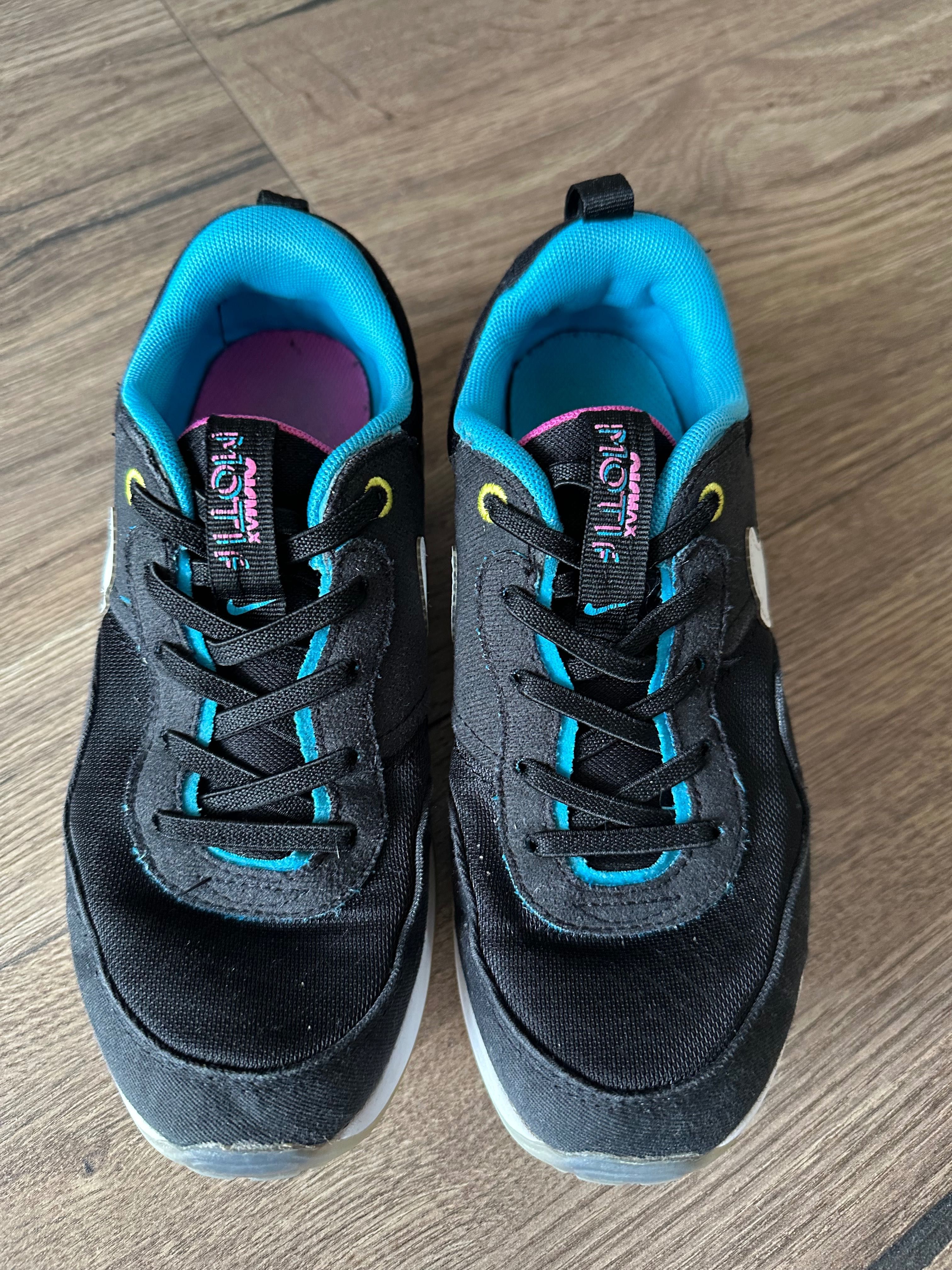 детски маратонки Nike Air Max номер 35