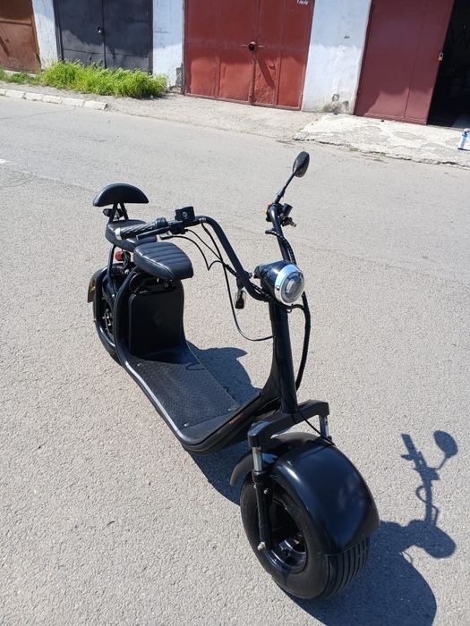Vând scuter electric