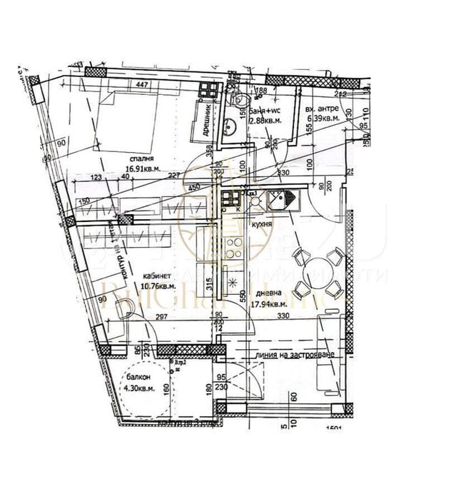 Тристаен апартамент - Левски 1