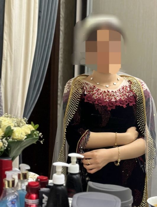 Ayollar uchun to'y va bazmlar uchun libos