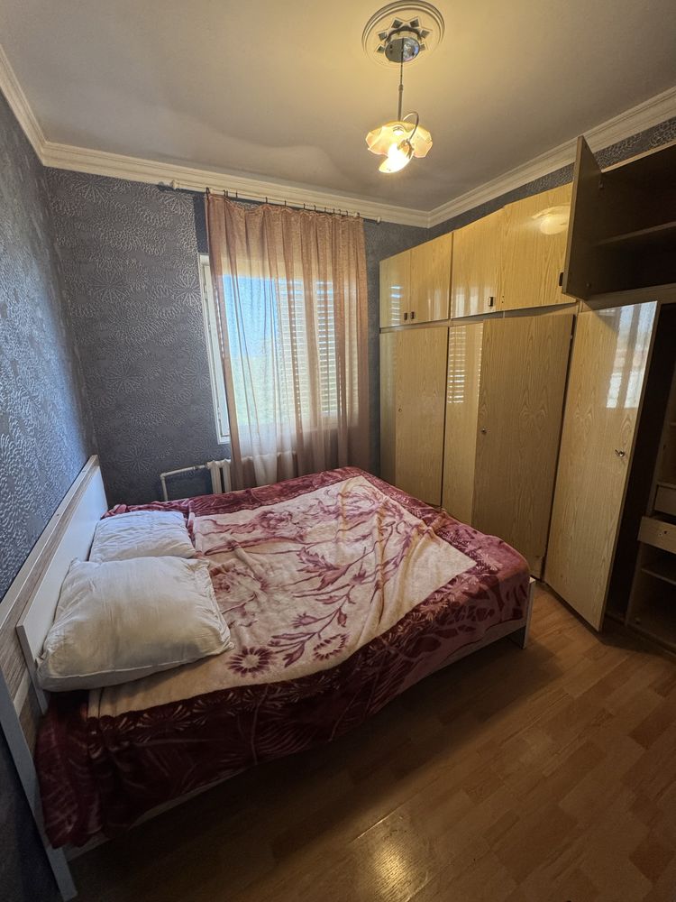 2/5/5 базар Кадышева балкон 2 на 6,50