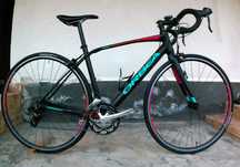 Bicicletă cursieră profesională ORBEA AVANT- echipare Shimano