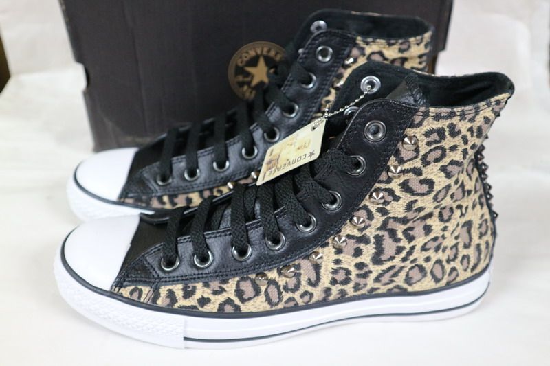 Tenesi Converse -leopard print - model nou. SUPER PRET 60 ron