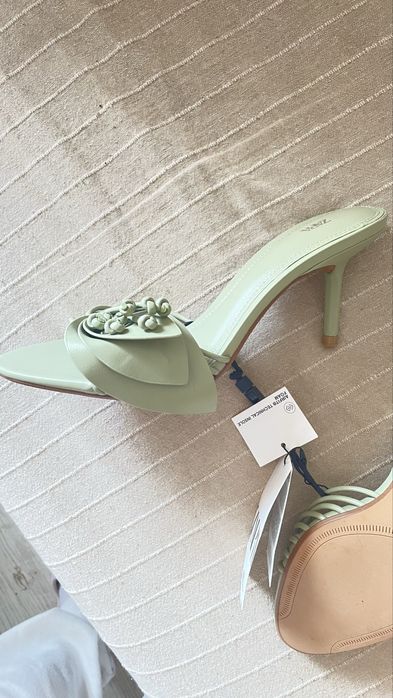 Чехлички от Зара