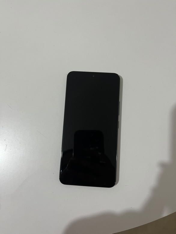 Samsung Galaxy S22 - CA NOU - 128GB / 8GB Ram
