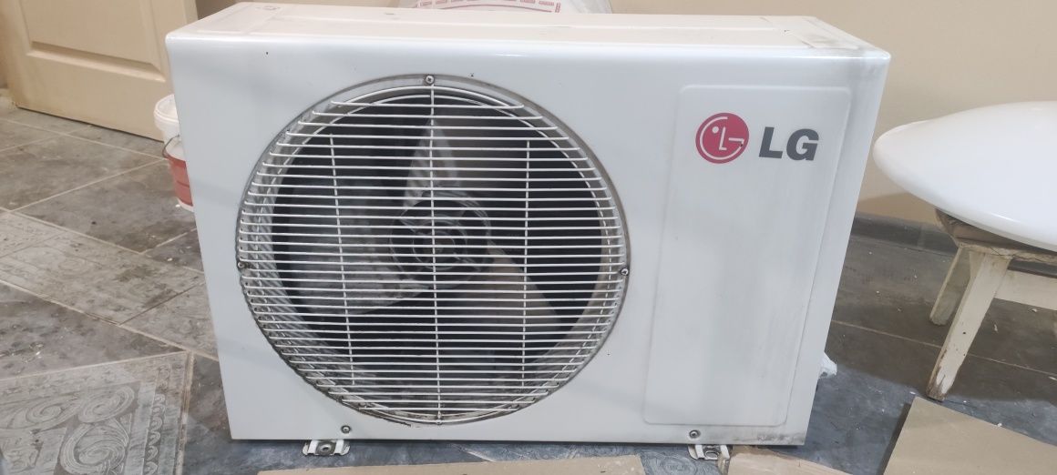 Кондиционер бытовой LG