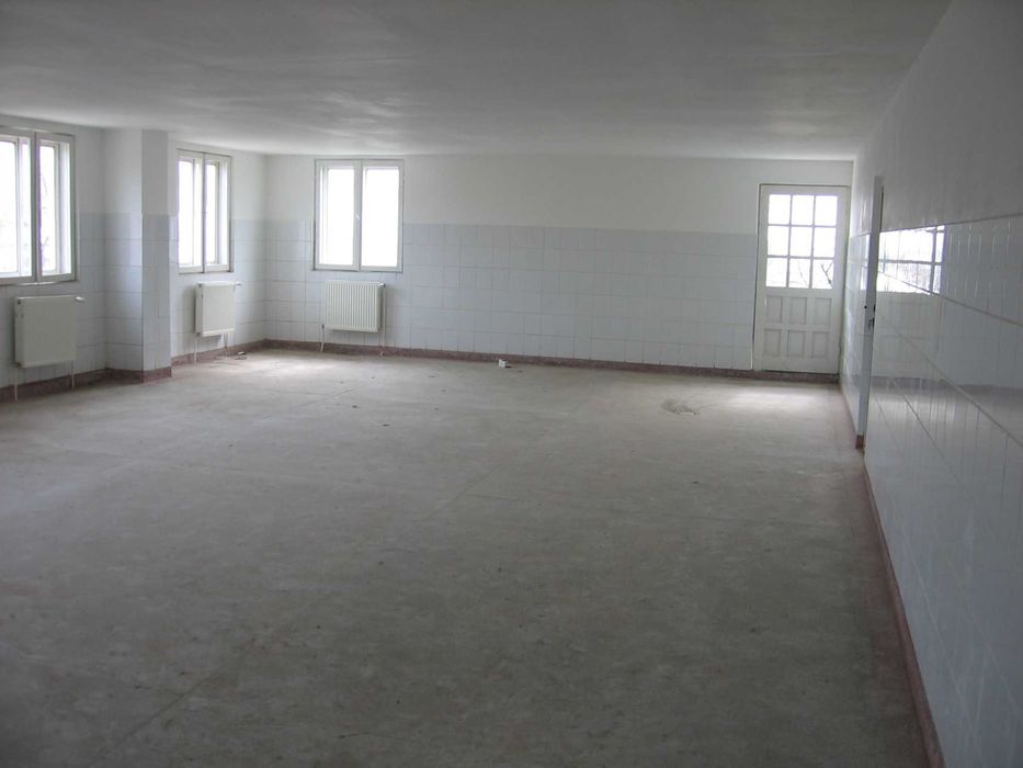 Inchiriez depozit si birouri Tomesti Deal