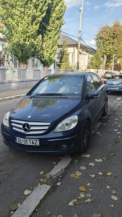 Mercedes Benz b-class