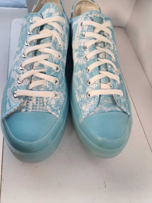 Converse nr 37.5 cu 24 cm new