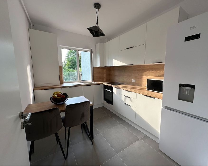 Apartament  de inchiriat