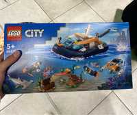 Lego city изследователска лодка