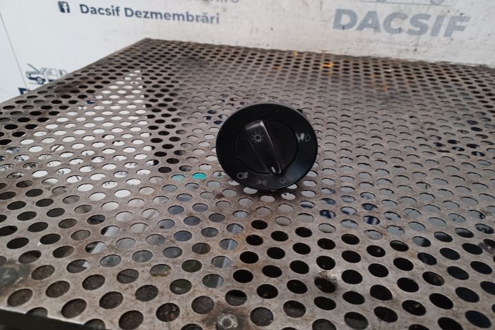 BLOC LUMINI 1c0941531 Volkswagen VW Sharan 1 (facelift)  [din 2000 pana  2003] seria Minivan 1.9 TD