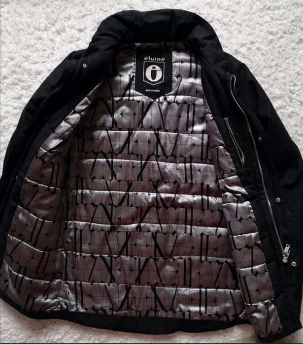 Geaca Parka Elvine este stil ca o geaca carhartt