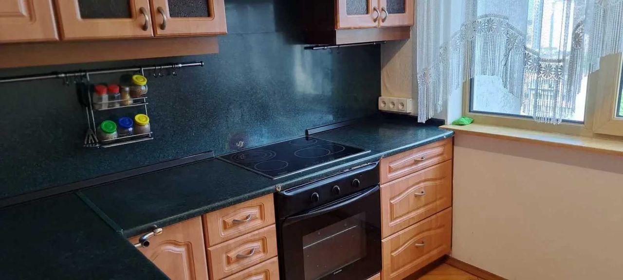 Дава се под наем Двустаен апартамент в София, Гоце Делчев - 65 кв.м за 433.5 € - Снимка #4