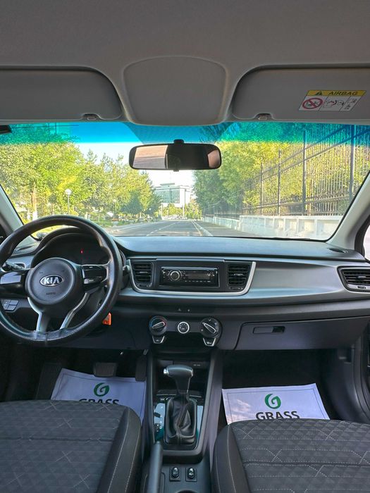 Продается Kia Rio 2018г (97.6 тыс пробег) Цвет Темно-Серый