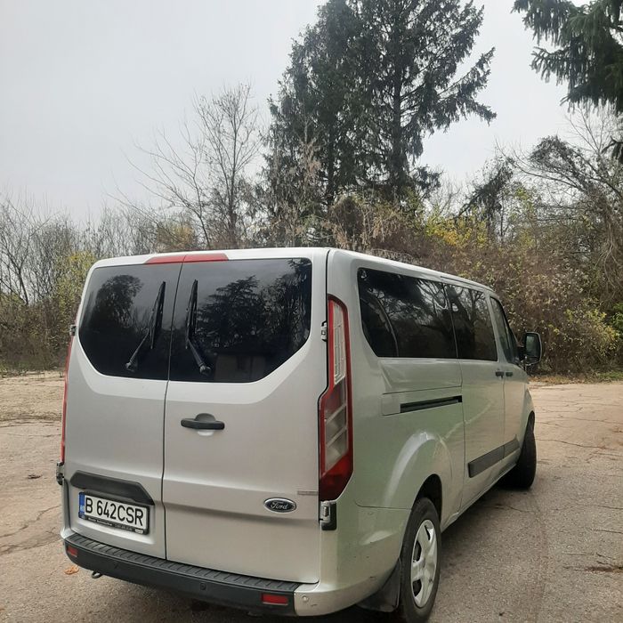Ford Tranzit Custom 8+1