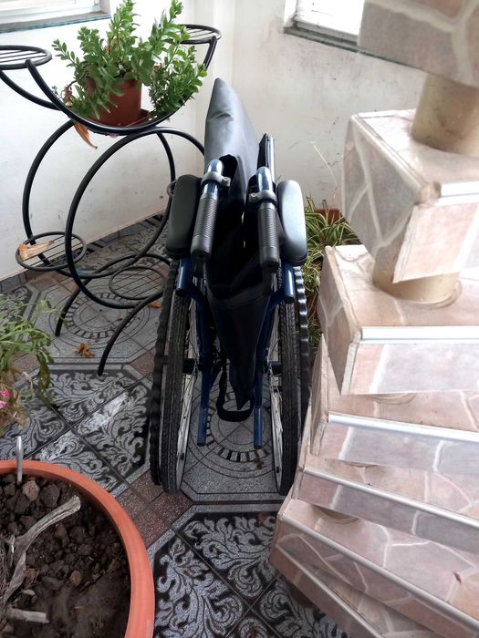 Инвалидна количка