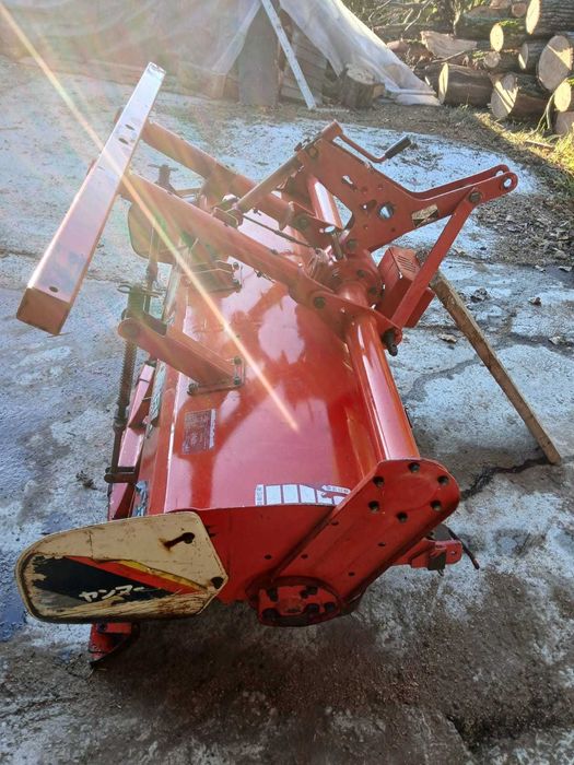 Vând freza agricola