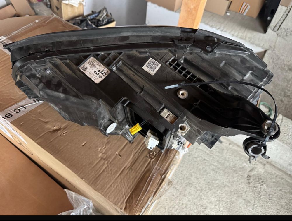 Far dreapta Mercedes GLE 2020 W167 Full LED Original