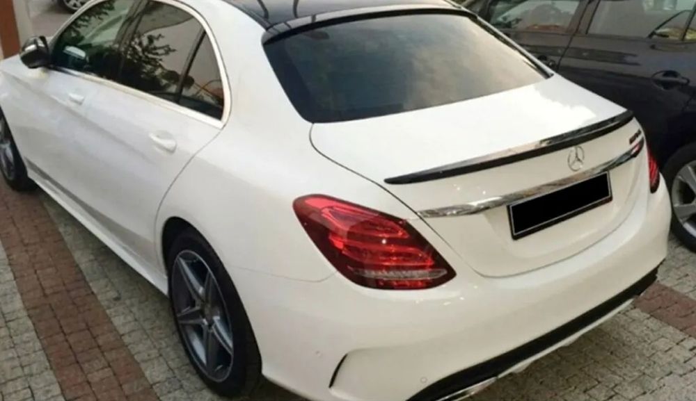 Eleron luneta spoiler codita lip sport tuning Mercedes C class W205