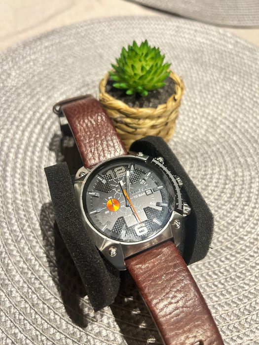 Мъжки часовник DIESEL OVERFLOW DZ4204