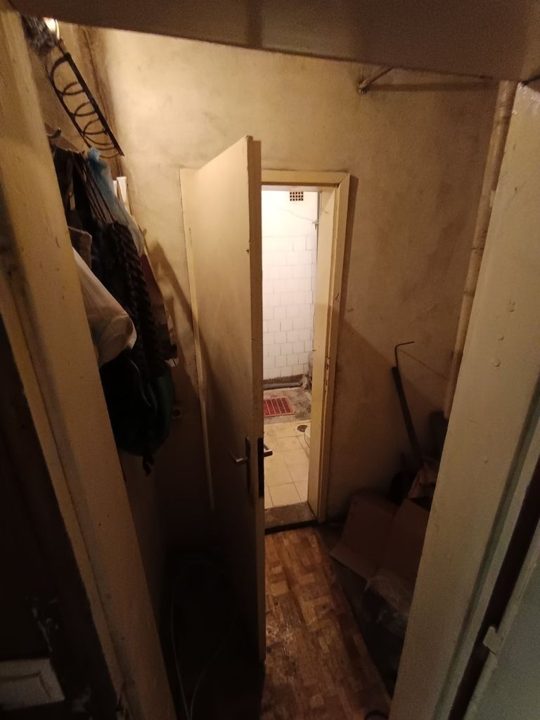 Продава се Многостаен апартамент в Лом - 126 кв.м за 588 €/кв.м - Снимка #4