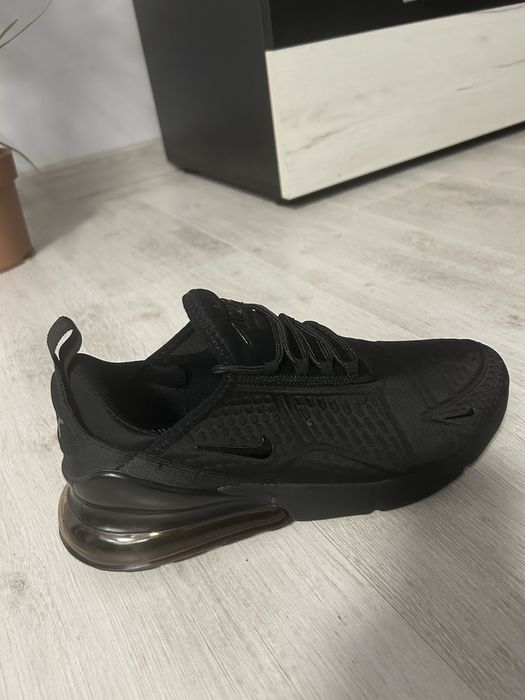 Nike air max 270