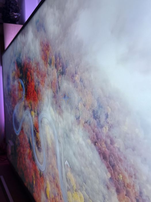 Televizion 4k philips the one 138cm