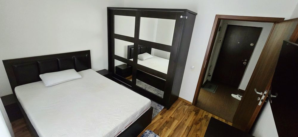 Vand Apartament 3 Camere + 2 Bai