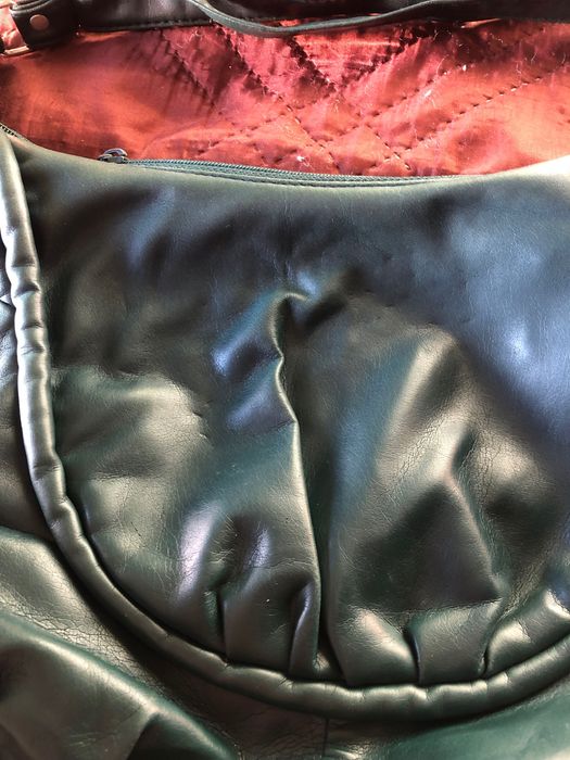 Зелена неголяма дамска чанта през рамо