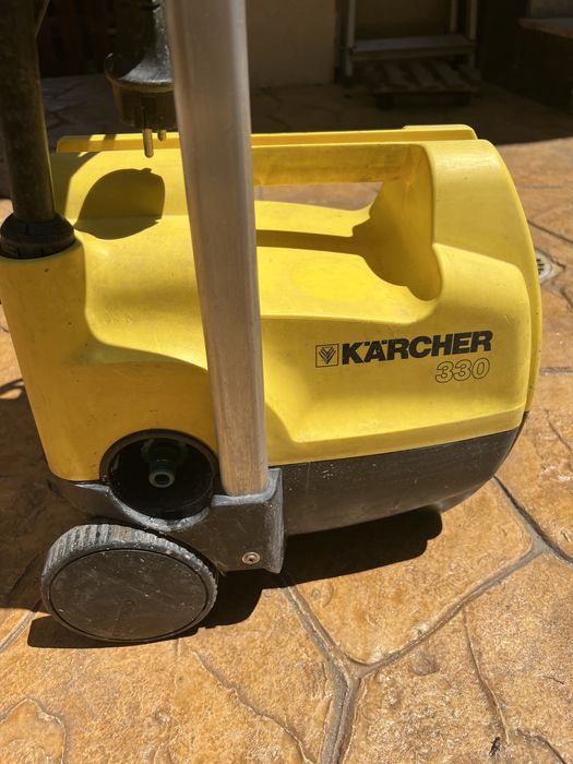 Aparat cu presiune Karcher 330
