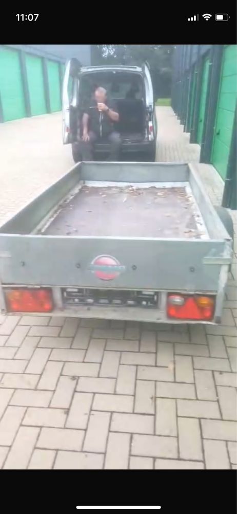 Remorca auto stema 750kg madd in germani 2000 lei