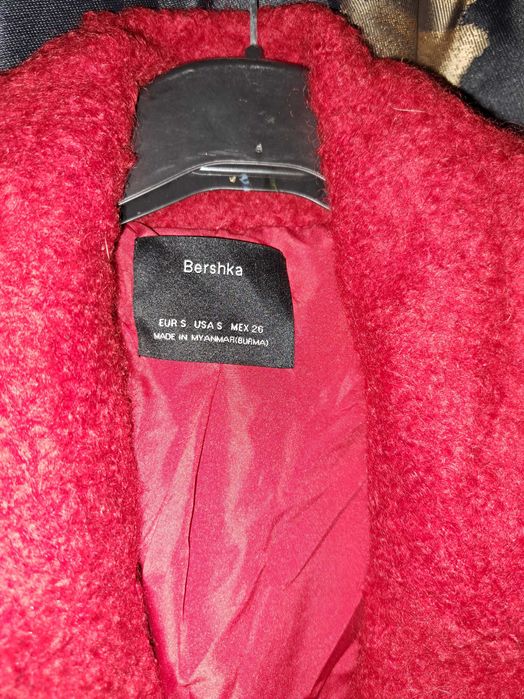 Palton,jachetâ Bershka