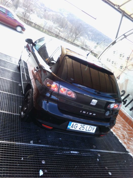 Vând seat ibiza motor 12 an 2009