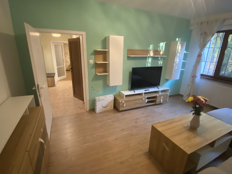 2 стаен апартамент под наем в Младост 1