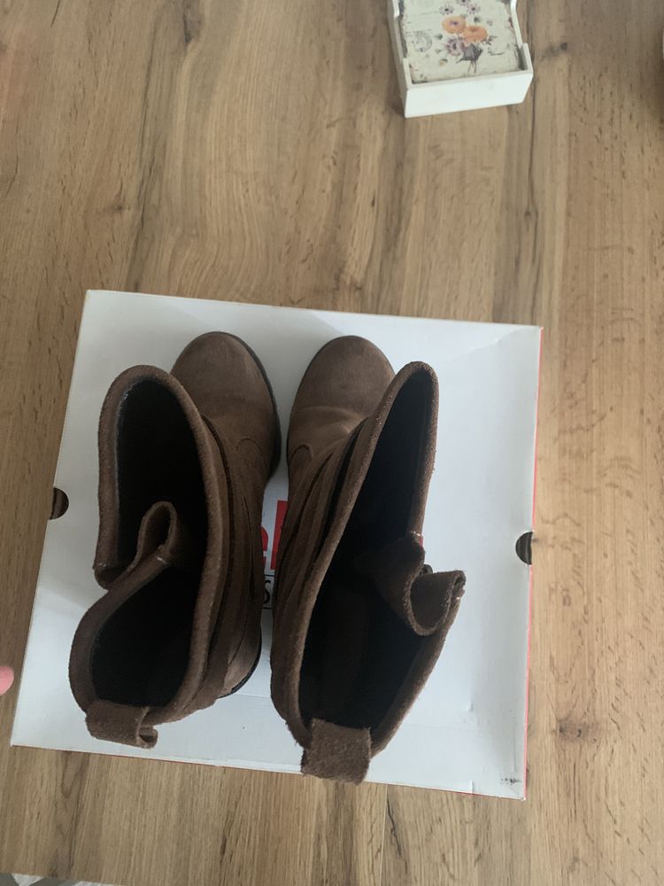 Cizme Zara marime 37