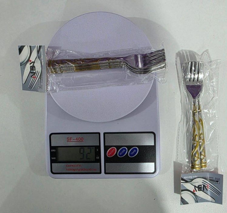 Rangi òchmaydigan zarli vilkacha