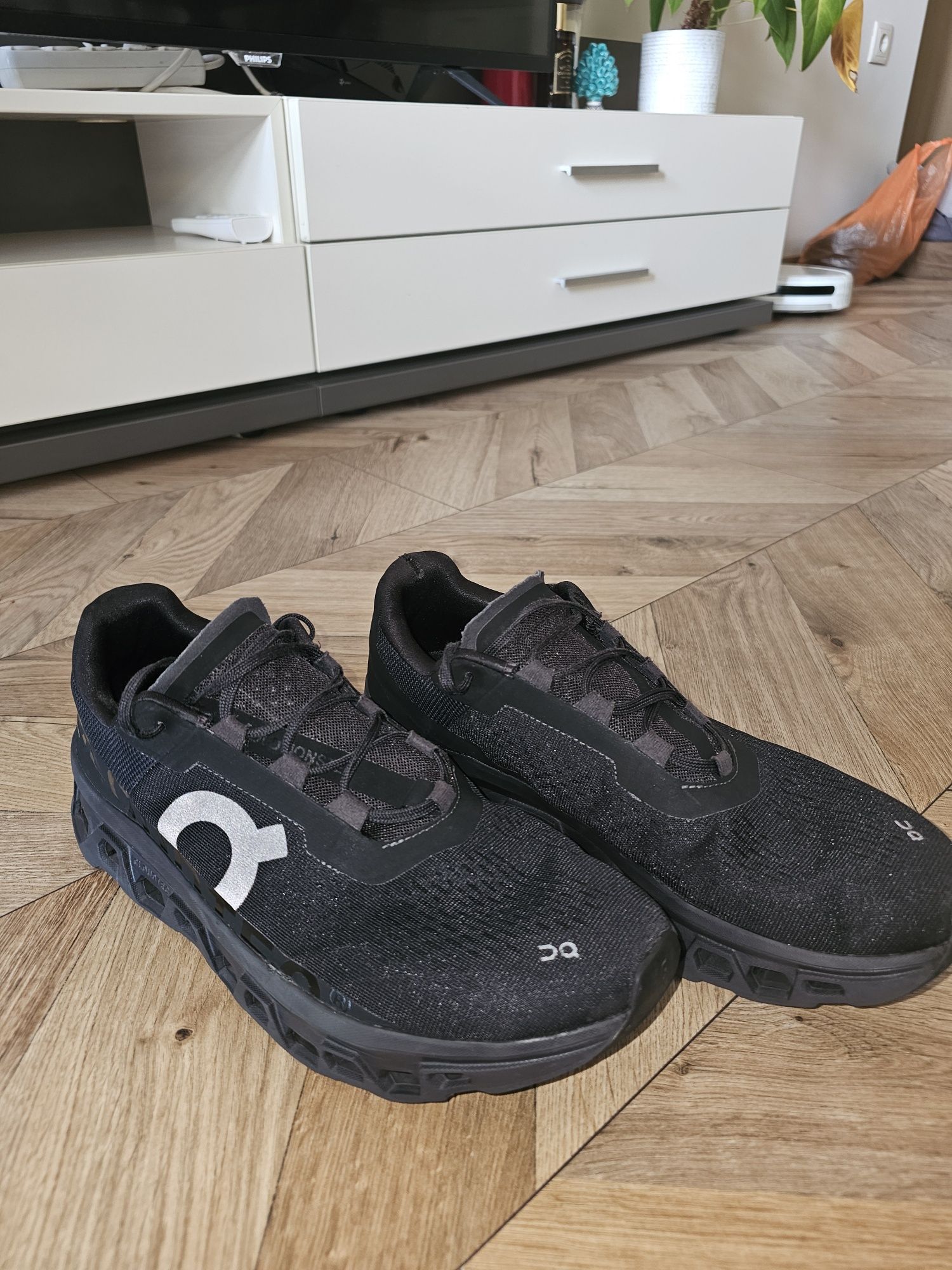 ON Running обувки за бягане