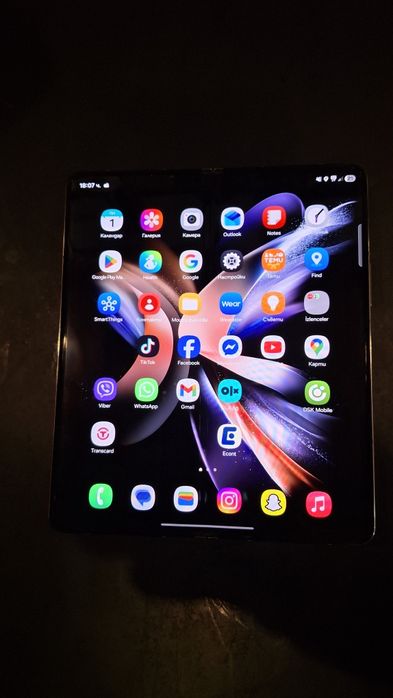 Продавам Z fold 4 СПЕШНО