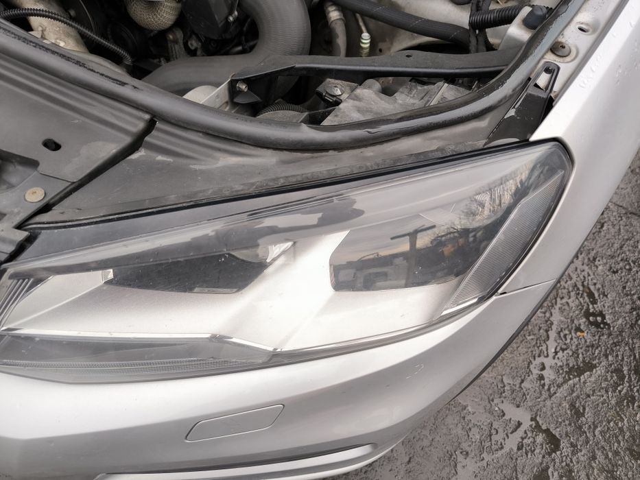 Фарове за Vw Touareg 7p