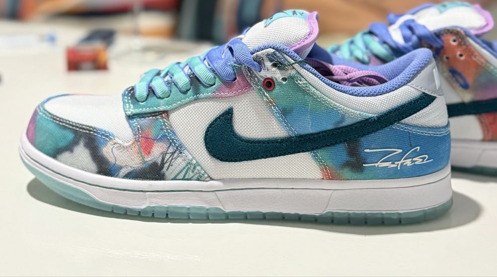 Nike SB Dunk Low Futura Laboratories Bleached Aqua