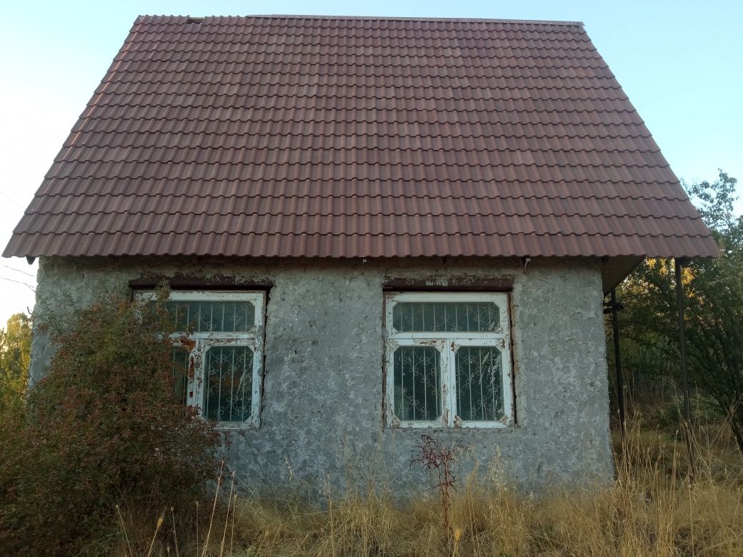 Продаю дачу на юкоричирчикском районе.  Кучирма есть (кадастр)