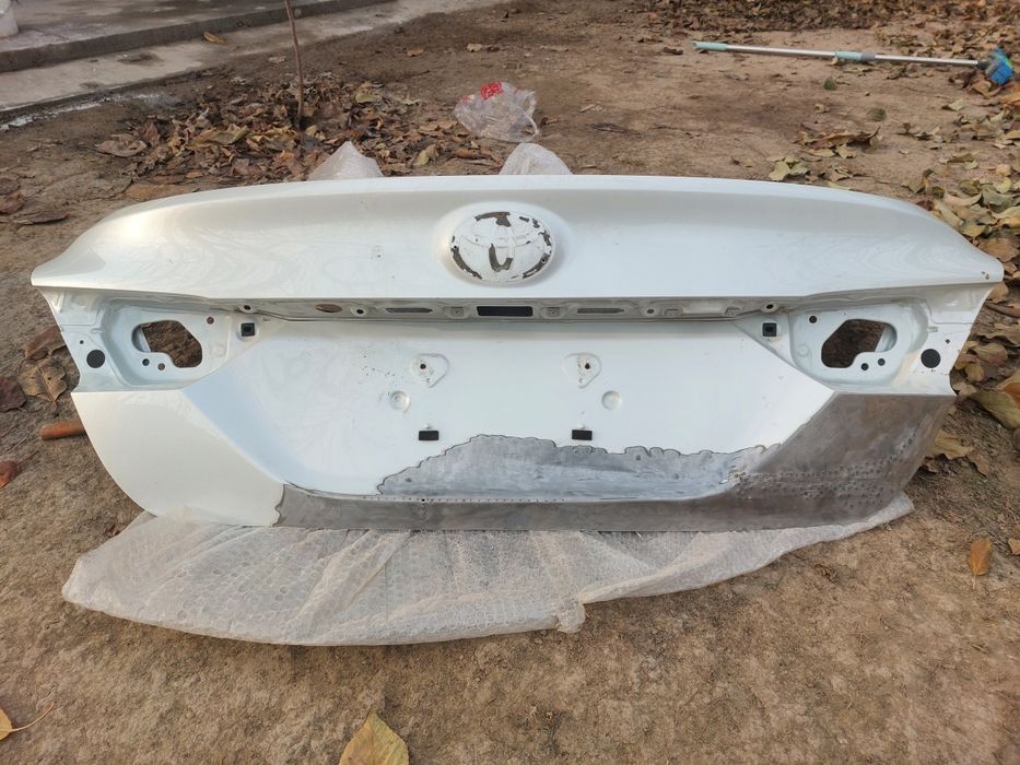 Оригинал бу багажник